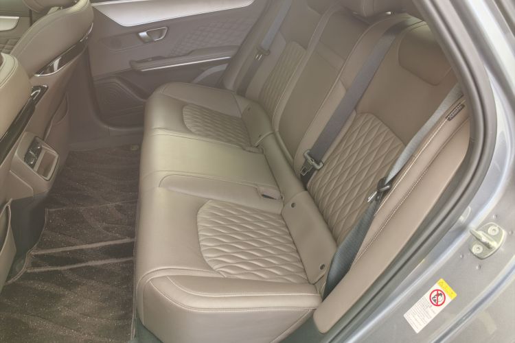 比亚迪 汉 2023款 DM-i 冠军版 121KM 尊贵型车身外观6007