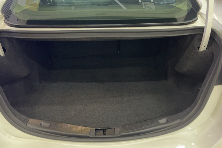 福特 蒙迪欧 2013款 2.0L GTDi240豪华运动型中控内饰7006