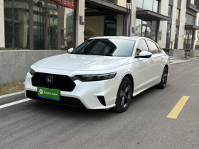 本田 英仕派 2023款 260TURBO 精致版