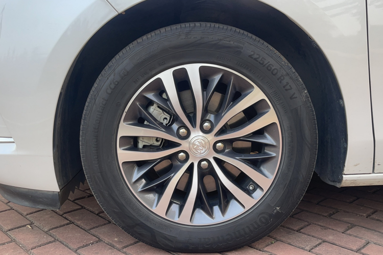 别克GL8 2020款 ES陆尊 653T 舒适型车身外观6006