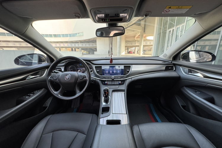 别克 君越 2022款 652T 豪华型中控内饰7003