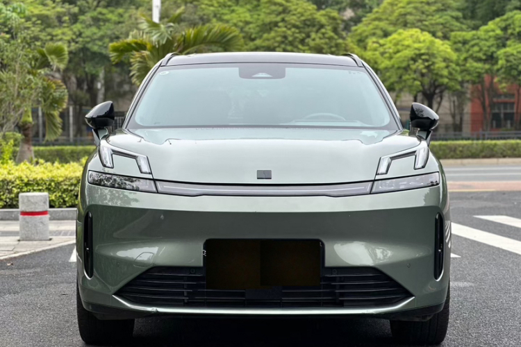 领克08 EM-P 2023款 220km 四驱性能Halo车身外观6001