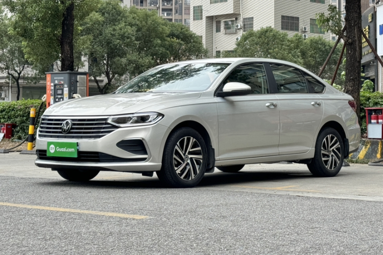 大众 朗逸 2023款 1.5L 自动满逸版车身外观1