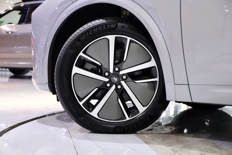 理想汽车 理想L7 2024款 MAX车身外观6007