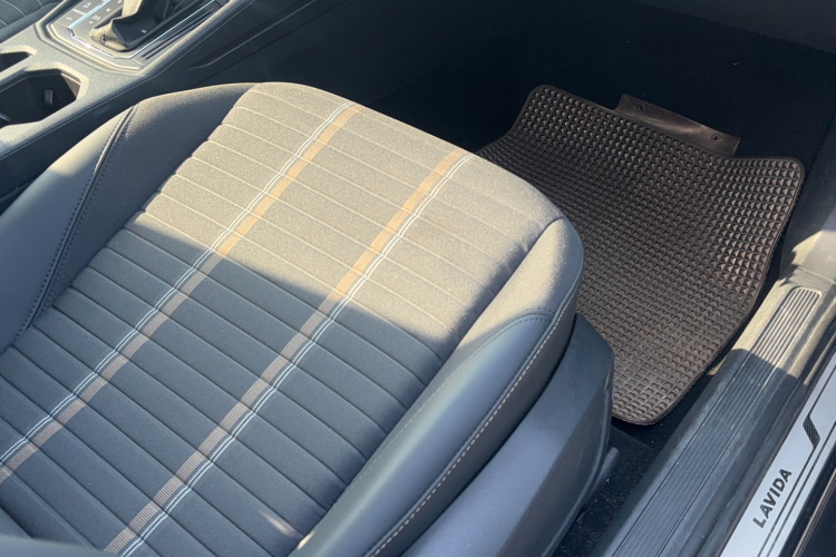 大众 朗逸 2019款 280TSI DSG舒适版 国VI中控内饰7003