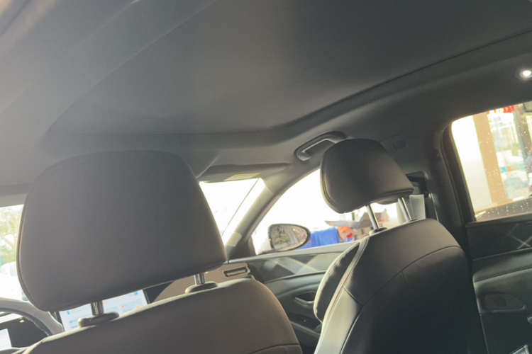 比亚迪 秦L 2024款 DM-i 120KM超越型局部细节22