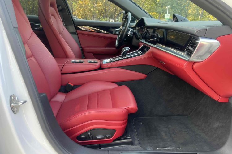 保时捷 2023款 改款 Panamera 2.9T 铂金版中控内饰7007