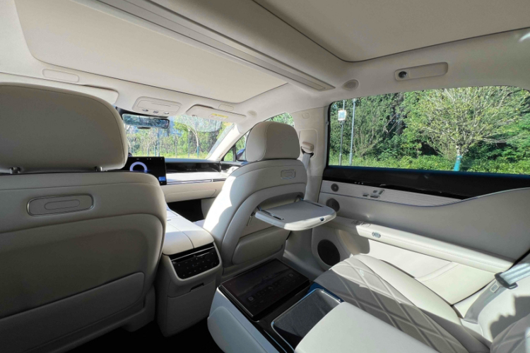 鸿蒙智行 享界S9 2024款 纯电 Ultra 四驱旗舰版中控内饰7003