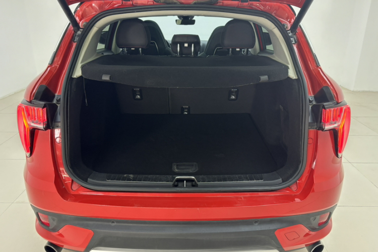 领克01 2017款 2.0T 四驱劲Pro版局部细节23