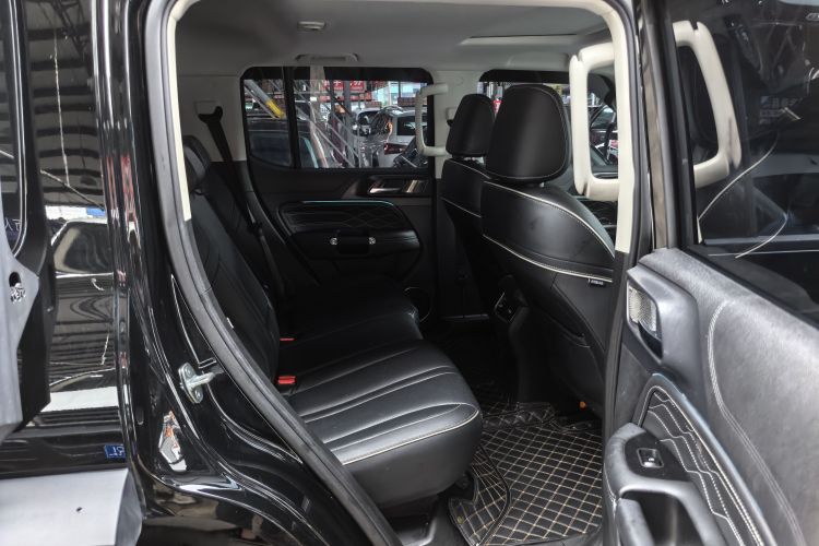 坦克300 2023款 2.0T 铁骑02中控内饰7005