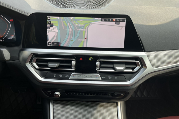 宝马4系 2022款 425i M运动曜夜套装中控内饰7007