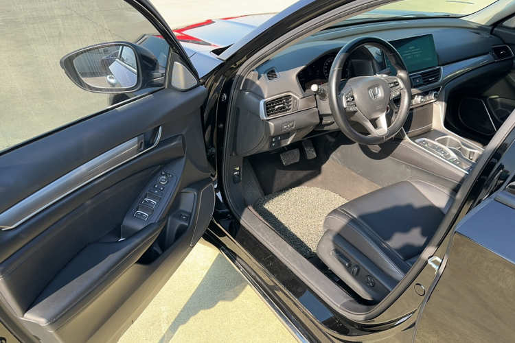 本田 雅阁 2022款 锐·混动 2.0L 锐领版中控内饰7003