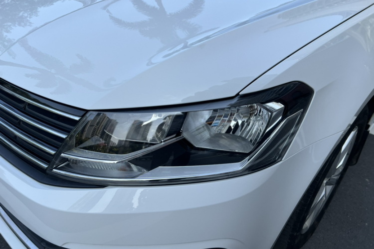 大众 朗逸 2017款 1.6L 自动风尚版局部细节36