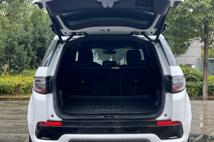 路虎 发现运动版 2020款 249PS R-Dynamic 性能版局部细节23