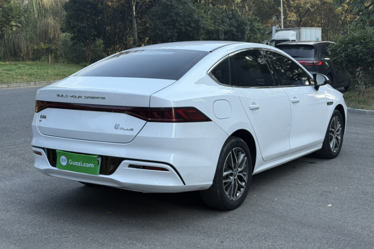比亚迪 秦PLUS 2021款 EV 400KM 豪华型车身外观6003