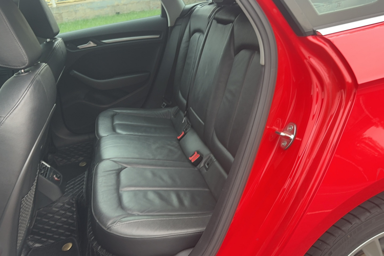 奥迪A3 2015款 Sportback 40 TFSI 自动舒适型中控内饰7001