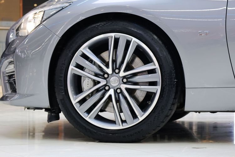 英菲尼迪Q50 2014款 3.7L 豪华运动版车身外观6009