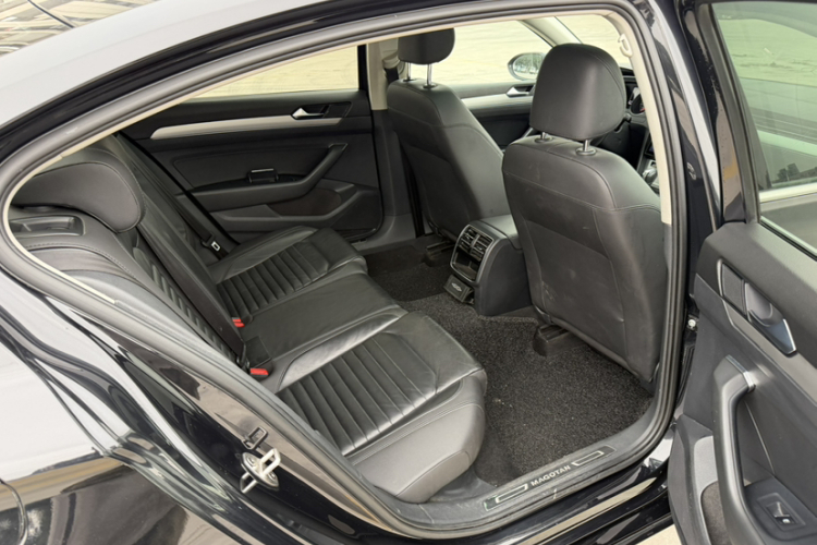 大众 迈腾 2019款 280TSI DSG 舒适型 国VI中控内饰7007