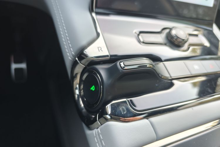 蔚来ES8 2020款 580KM 签名版 六座版局部细节18