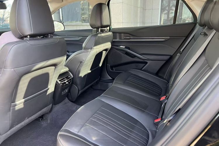 福特 蒙迪欧 2025款 2.0T EcoBoost 豪华型中控内饰7002