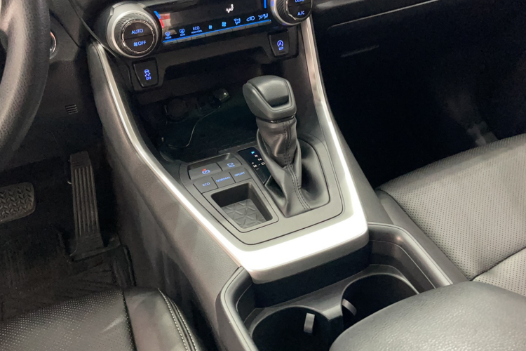 丰田 RAV4荣放 2020款 2.0L CVT两驱风尚版局部细节18