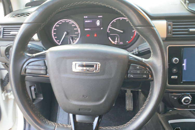 观致3 2017款 都市SUV 1.6T 自动致悦型中控内饰7004