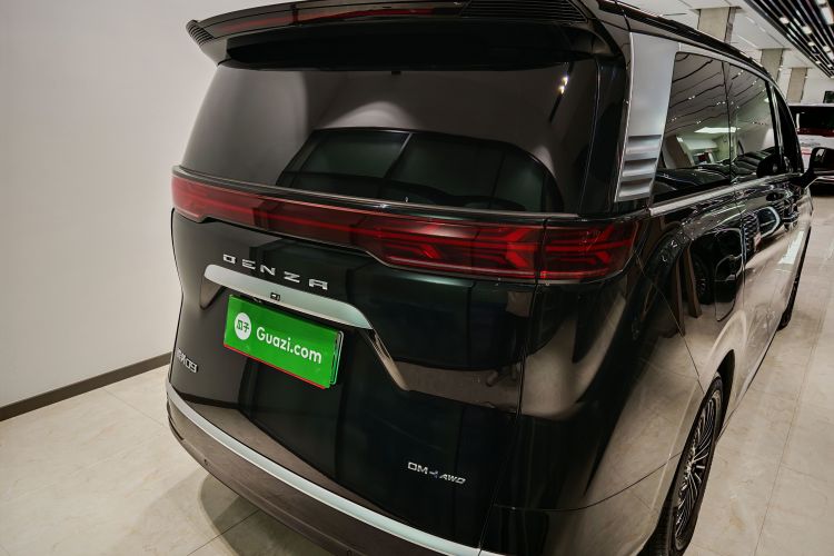 腾势D9 2024款 DM-i 980 四驱尊荣型车身外观6006