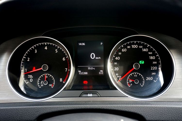 大众 高尔夫 2014款 1.6L 自动舒适型中控内饰15