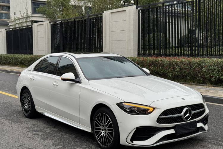 奔驰C级 2023款 C 200 L 运动版车身外观6003