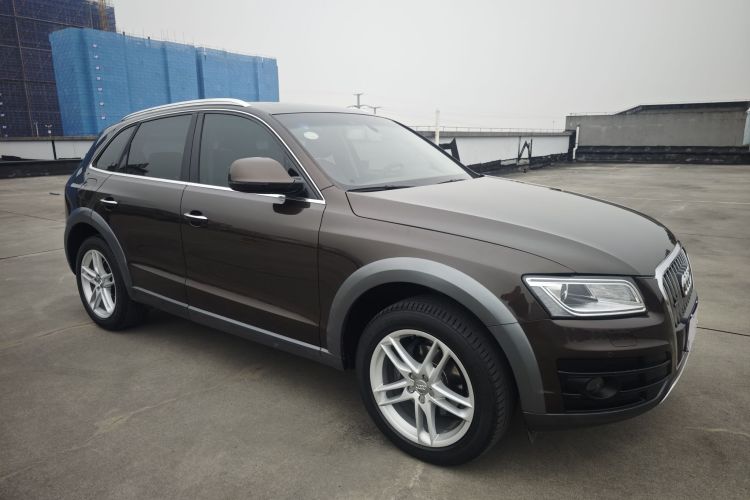 奥迪Q5 2017款 Plus 40 TFSI 技术型车身外观6002