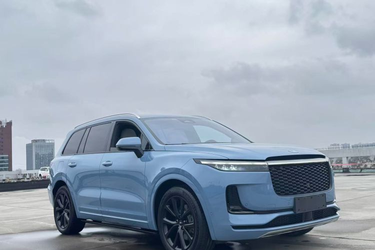 理想汽车 理想ONE 2021款 增程6座版车身外观6008