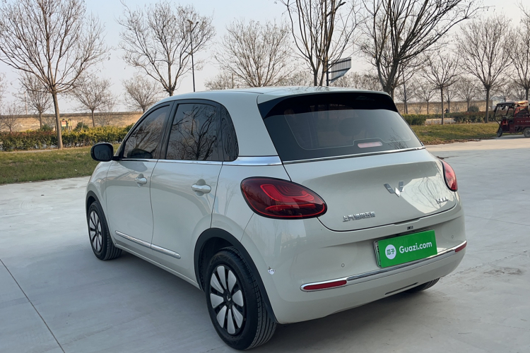 五菱汽车 五菱缤果 2023款 203km 舒享款车身外观6006