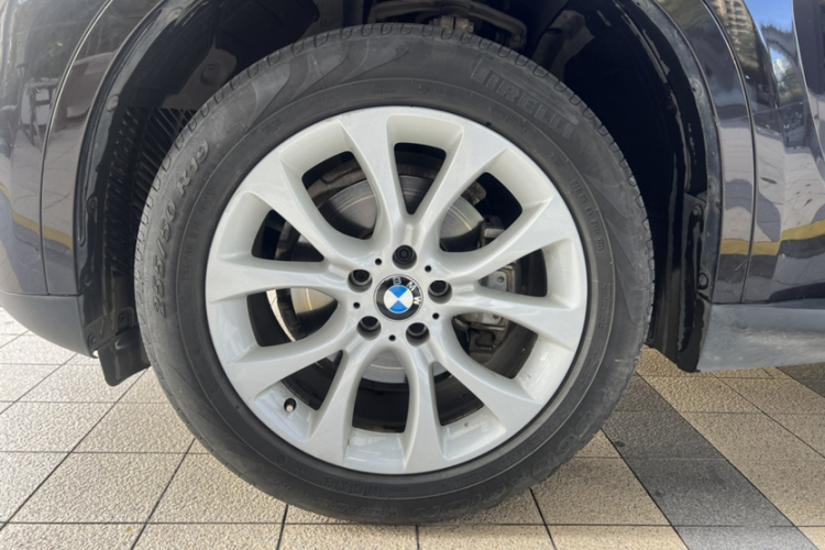 宝马X5(进口) 2018款 xDrive28i局部细节9003