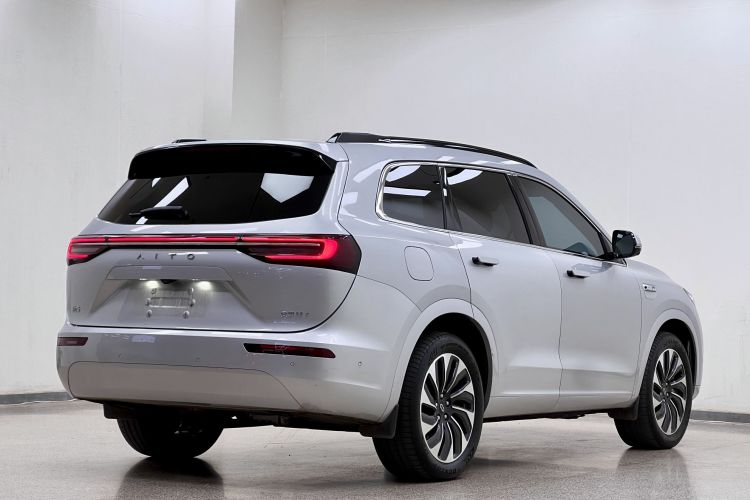 鸿蒙智行 问界M7 2024款 1.5T 智驾四驱Max版 5座车身外观6005