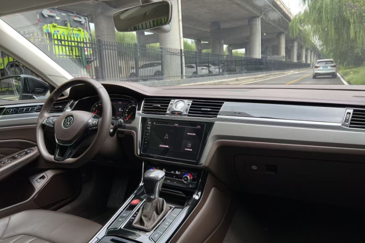 大众 辉昂 2021款 380TSI 豪华版中控内饰7003