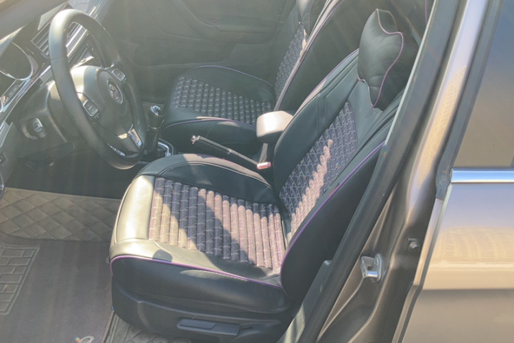 大众 宝来 2015款 质惠版 1.6L 手动舒适型中控内饰7013