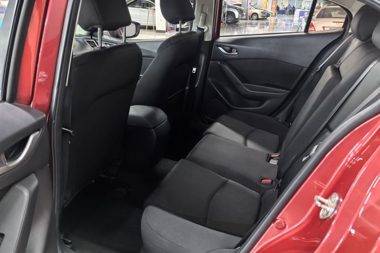 马自达3 昂克赛拉 2017款 三厢 1.5L 自动舒适型 国V中控内饰7003