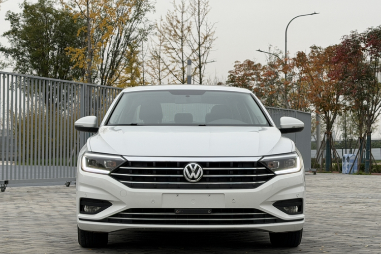 大众 速腾 2019款 200TSI DSG舒适型 国VI车身外观6001