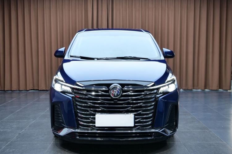 别克GL8 2023款 陆上公务舱 智享型车身外观6006