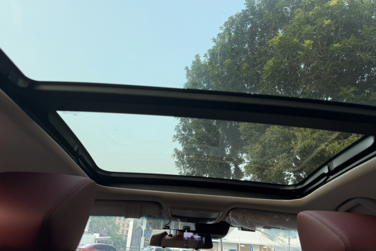 本田 雅阁 2022款 260TURBO 幻夜·尊贵版局部细节22