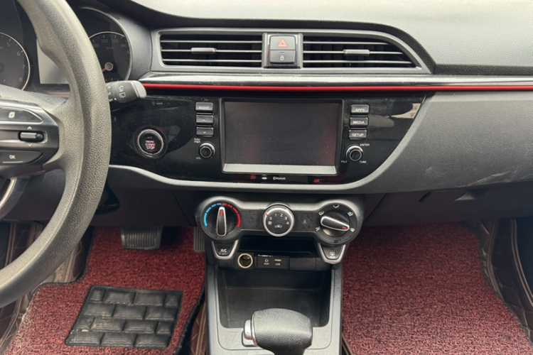 起亚 KX CROSS 2017款 1.4L AT GLS中控内饰7005