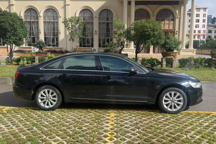 奥迪A6L 2015款 TFSI 百万纪念智领型车身外观6002