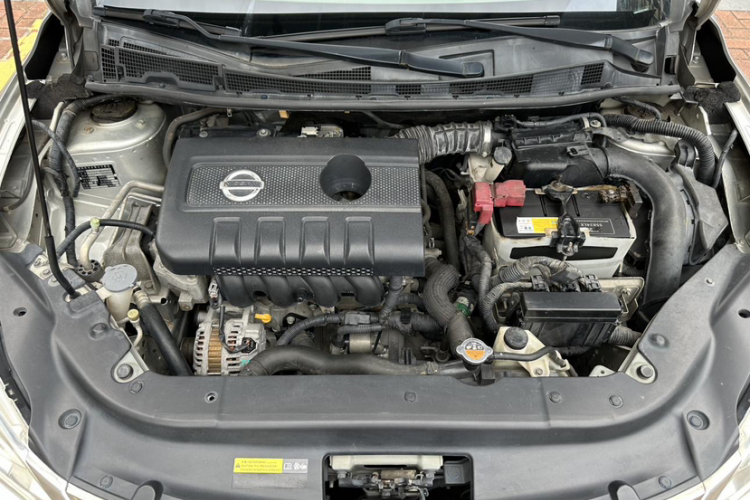 日产 轩逸 2012款 1.6XL CVT豪华版局部细节9008