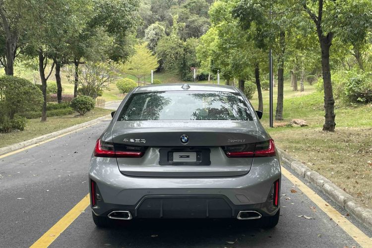 宝马3系 2024款 325i M运动套装车身外观6002