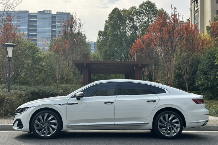 一汽-大众CC 2021款 380TSI 夺目版车身外观6004