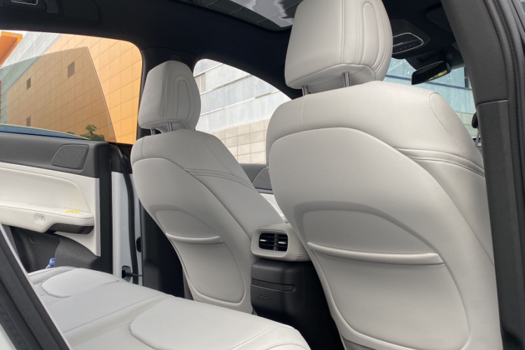 小鹏G6 2023款 755 超长续航 Pro中控内饰7005