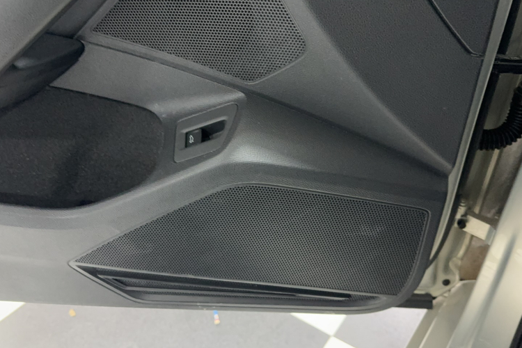 大众 迈腾 2018款 330TSI DSG 豪华型局部细节16