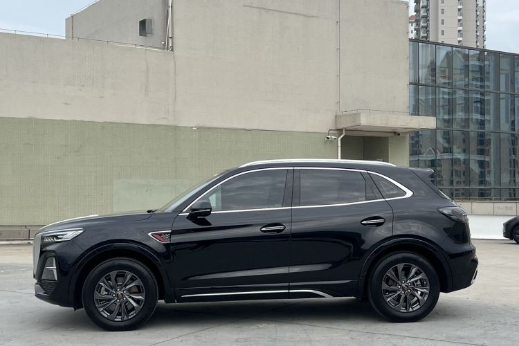 红旗HS5 2023款 2.0T 旗享Pro版车身外观6002