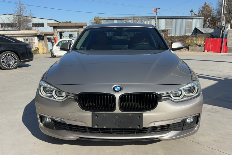 宝马3系 2016款 320Li 进取型车身外观6001