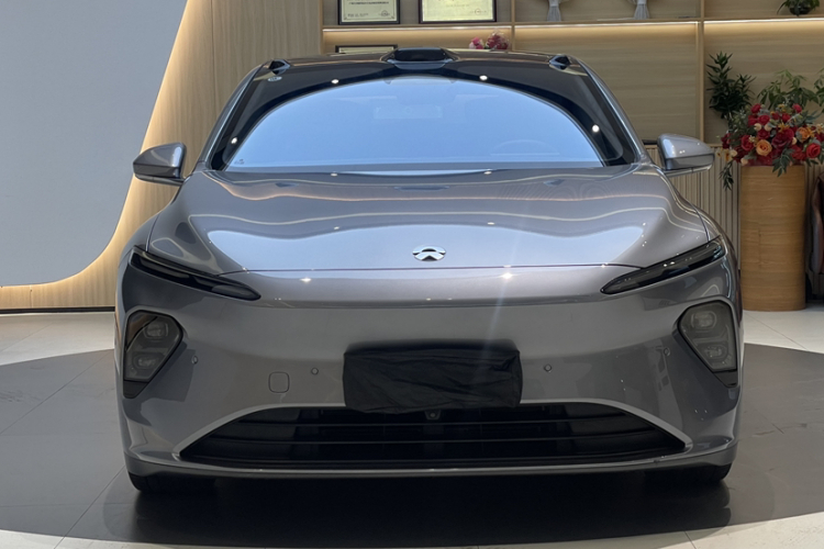 蔚来ET7 2024款 75kWh 行政签名版车身外观6004